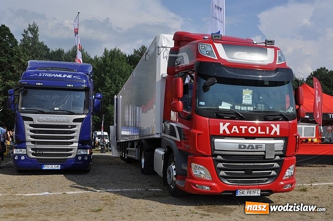 Zdjęcie w galerii na portalu naszwodzislaw.com: Mimo pogody w kratkę tysiące fanów na zlocie Master Truck 2015  wiadomości z regionu