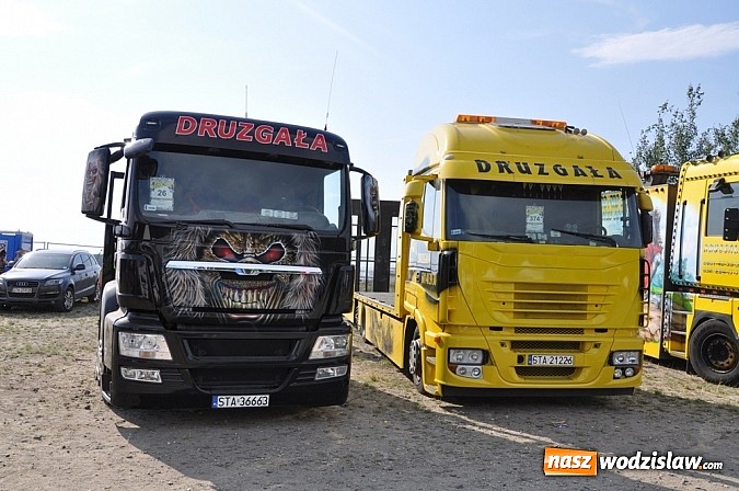 Zdjęcie w galerii na portalu naszwodzislaw.com: Mimo pogody w kratkę tysiące fanów na zlocie Master Truck 2015  wiadomości z regionu