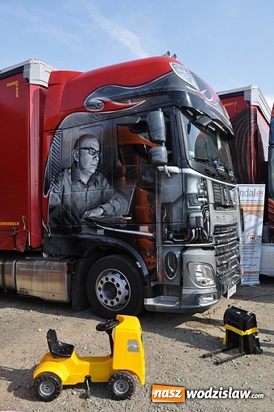 Zdjęcie w galerii na portalu naszwodzislaw.com: Mimo pogody w kratkę tysiące fanów na zlocie Master Truck 2015  wiadomości z regionu