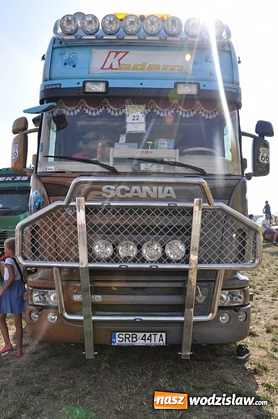 Zdjęcie w galerii na portalu naszwodzislaw.com: Mimo pogody w kratkę tysiące fanów na zlocie Master Truck 2015  wiadomości z regionu