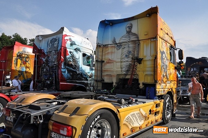 Zdjęcie w galerii na portalu naszwodzislaw.com: Mimo pogody w kratkę tysiące fanów na zlocie Master Truck 2015  wiadomości z regionu