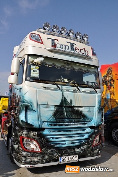 Zdjęcie w galerii na portalu naszwodzislaw.com: Mimo pogody w kratkę tysiące fanów na zlocie Master Truck 2015  wiadomości z regionu