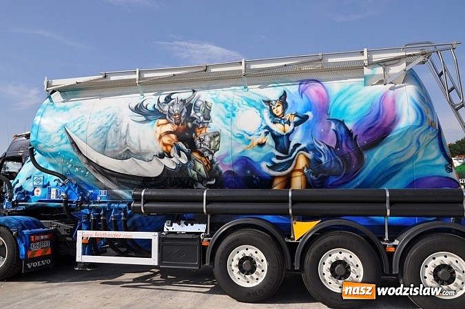 Zdjęcie w galerii na portalu naszwodzislaw.com: Mimo pogody w kratkę tysiące fanów na zlocie Master Truck 2015  wiadomości z regionu