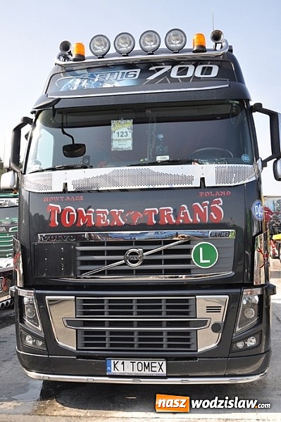 Zdjęcie w galerii na portalu naszwodzislaw.com: Mimo pogody w kratkę tysiące fanów na zlocie Master Truck 2015  wiadomości z regionu