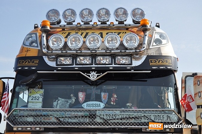 Zdjęcie w galerii na portalu naszwodzislaw.com: Mimo pogody w kratkę tysiące fanów na zlocie Master Truck 2015  wiadomości z regionu