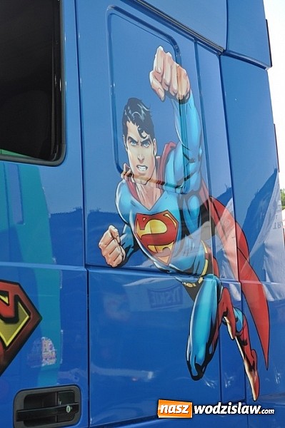 Zdjęcie w galerii na portalu naszwodzislaw.com: Mimo pogody w kratkę tysiące fanów na zlocie Master Truck 2015  wiadomości z regionu