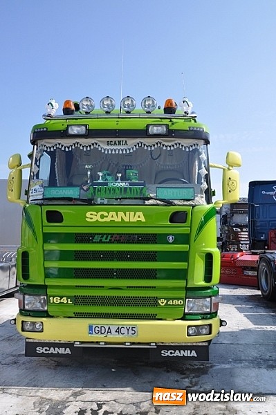 Zdjęcie w galerii na portalu naszwodzislaw.com: Mimo pogody w kratkę tysiące fanów na zlocie Master Truck 2015  wiadomości z regionu