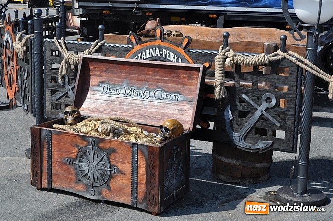 Zdjęcie w galerii na portalu naszwodzislaw.com: Mimo pogody w kratkę tysiące fanów na zlocie Master Truck 2015  wiadomości z regionu