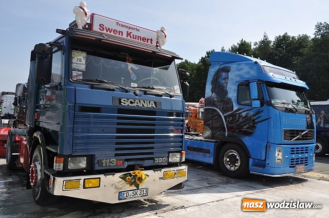 Zdjęcie w galerii na portalu naszwodzislaw.com: Mimo pogody w kratkę tysiące fanów na zlocie Master Truck 2015  wiadomości z regionu