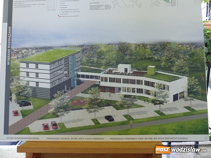 Zdjęcie w galerii na portalu naszwodzislaw.com: Studenci Politechniki Śląskiej w Gliwicach mają wizję rozbudowy Urzędu Miasta w Rydułtowach wiadomości z regionu