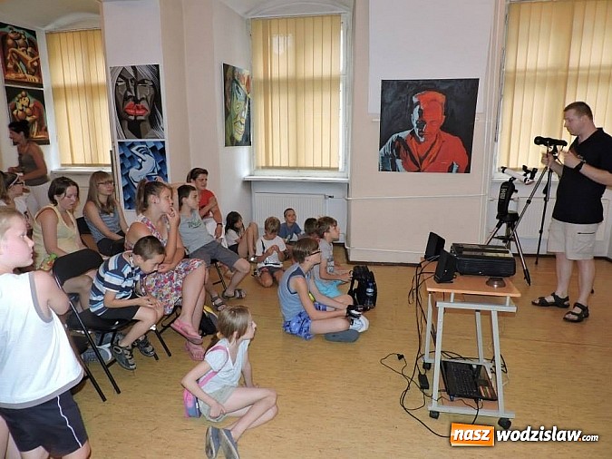 Zdjęcie w galerii na portalu naszwodzislaw.com: Wybrali się w Podróż do Gwiazd z wodzisławskim Muzeum  wiadomości z regionu