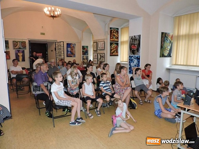 Zdjęcie w galerii na portalu naszwodzislaw.com: Wybrali się w Podróż do Gwiazd z wodzisławskim Muzeum  wiadomości z regionu