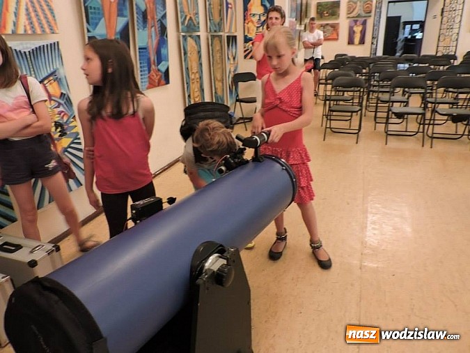 Zdjęcie w galerii na portalu naszwodzislaw.com: Wybrali się w Podróż do Gwiazd z wodzisławskim Muzeum  wiadomości z regionu