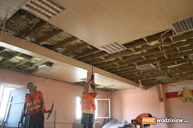 Zdjęcie w galerii na portalu naszwodzislaw.com: Rozpoczął się remont siedziby Ochotniczej Straży Pożarnej w Rydułtowach  wiadomości z regionu