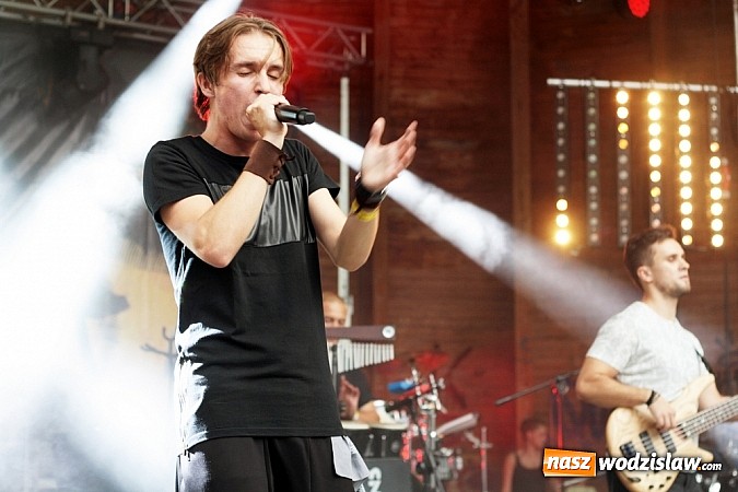 Zdjęcie w galerii na portalu naszwodzislaw.com: Mimo deszczowej pogody Wodzisław stał się Najcieplejszym Miejscem Na Ziemi wiadomości z regionu