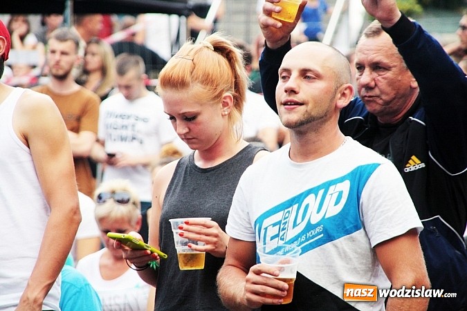 Zdjęcie w galerii na portalu naszwodzislaw.com: Mimo deszczowej pogody Wodzisław stał się Najcieplejszym Miejscem Na Ziemi wiadomości z regionu