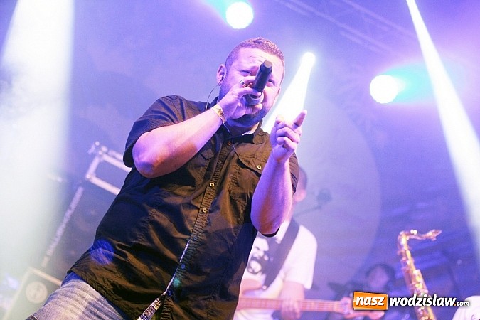 Zdjęcie w galerii na portalu naszwodzislaw.com: Mimo deszczowej pogody Wodzisław stał się Najcieplejszym Miejscem Na Ziemi wiadomości z regionu