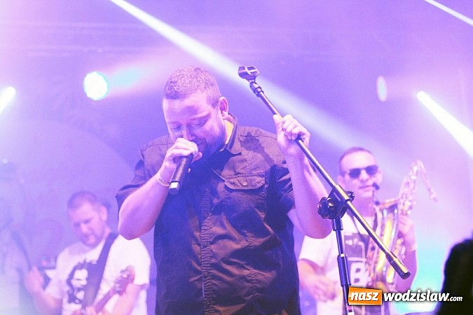 Zdjęcie w galerii na portalu naszwodzislaw.com: Mimo deszczowej pogody Wodzisław stał się Najcieplejszym Miejscem Na Ziemi wiadomości z regionu