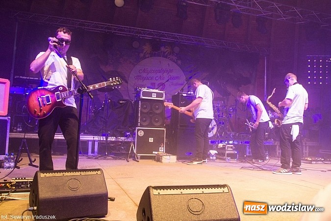 Zdjęcie w galerii na portalu naszwodzislaw.com: Mimo deszczowej pogody Wodzisław stał się Najcieplejszym Miejscem Na Ziemi wiadomości z regionu