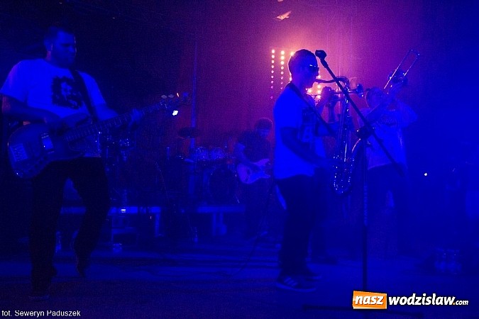 Zdjęcie w galerii na portalu naszwodzislaw.com: Mimo deszczowej pogody Wodzisław stał się Najcieplejszym Miejscem Na Ziemi wiadomości z regionu