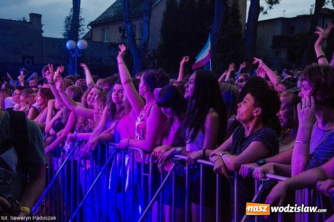 Zdjęcie w galerii na portalu naszwodzislaw.com: Mimo deszczowej pogody Wodzisław stał się Najcieplejszym Miejscem Na Ziemi wiadomości z regionu