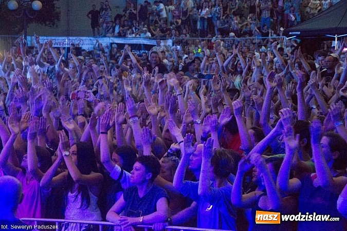 Zdjęcie w galerii na portalu naszwodzislaw.com: Mimo deszczowej pogody Wodzisław stał się Najcieplejszym Miejscem Na Ziemi wiadomości z regionu