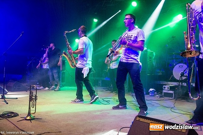 Zdjęcie w galerii na portalu naszwodzislaw.com: Mimo deszczowej pogody Wodzisław stał się Najcieplejszym Miejscem Na Ziemi wiadomości z regionu