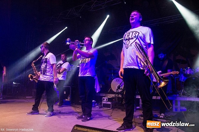 Zdjęcie w galerii na portalu naszwodzislaw.com: Mimo deszczowej pogody Wodzisław stał się Najcieplejszym Miejscem Na Ziemi wiadomości z regionu