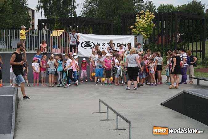 Zdjęcie w galerii na portalu naszwodzislaw.com: Uczyli się widowiskowego pokonywania przeszkód pod okiem wykwalifikowanych instruktorów wiadomości z regionu