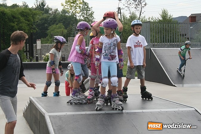 Zdjęcie w galerii na portalu naszwodzislaw.com: Uczyli się widowiskowego pokonywania przeszkód pod okiem wykwalifikowanych instruktorów wiadomości z regionu