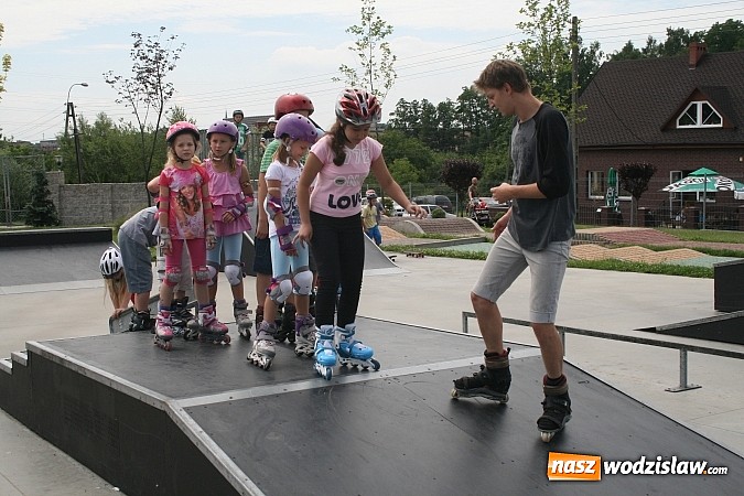 Zdjęcie w galerii na portalu naszwodzislaw.com: Uczyli się widowiskowego pokonywania przeszkód pod okiem wykwalifikowanych instruktorów wiadomości z regionu