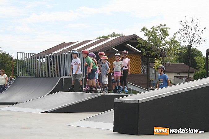 Zdjęcie w galerii na portalu naszwodzislaw.com: Uczyli się widowiskowego pokonywania przeszkód pod okiem wykwalifikowanych instruktorów wiadomości z regionu