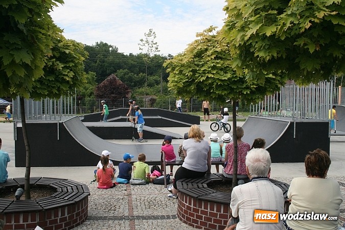 Zdjęcie w galerii na portalu naszwodzislaw.com: Uczyli się widowiskowego pokonywania przeszkód pod okiem wykwalifikowanych instruktorów wiadomości z regionu