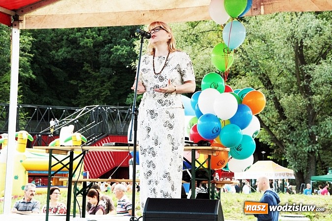 Zdjęcie w galerii na portalu naszwodzislaw.com: Mieszkańcy Wodzisławia wreszcie się doczekali. Dzisiaj uroczyście otwarto Rodzinny Park Rozrywki wiadomości z regionu