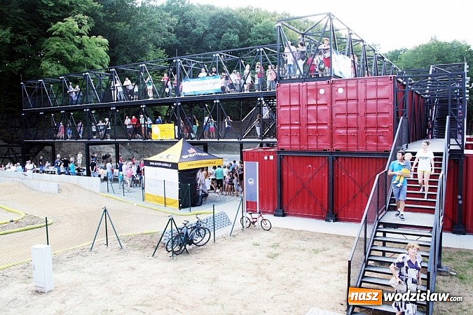 Zdjęcie w galerii na portalu naszwodzislaw.com: Mieszkańcy Wodzisławia wreszcie się doczekali. Dzisiaj uroczyście otwarto Rodzinny Park Rozrywki wiadomości z regionu