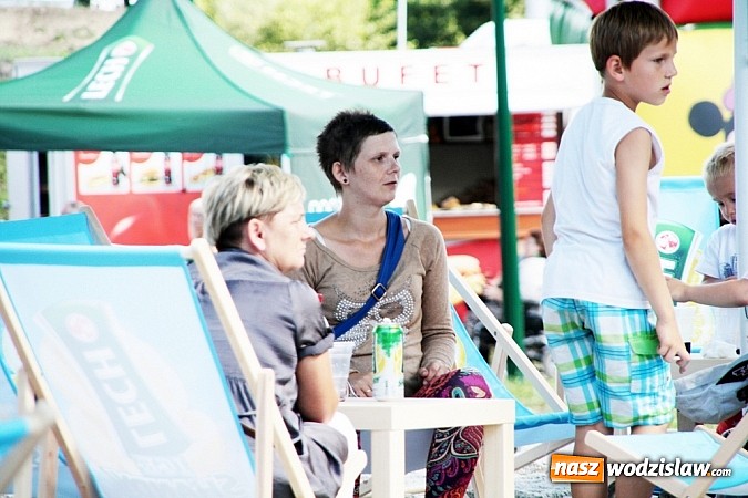 Zdjęcie w galerii na portalu naszwodzislaw.com: Mieszkańcy Wodzisławia wreszcie się doczekali. Dzisiaj uroczyście otwarto Rodzinny Park Rozrywki wiadomości z regionu