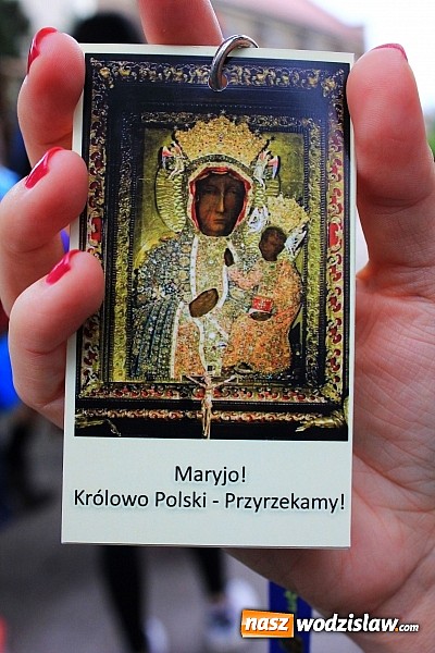 Zdjęcie w galerii na portalu naszwodzislaw.com: Pielgrzymi z Lubomi już w drodze na Jasną Górę wiadomości z regionu