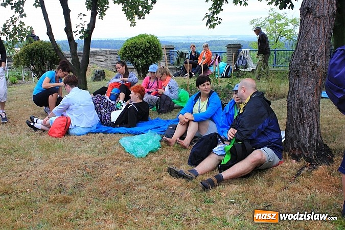 Zdjęcie w galerii na portalu naszwodzislaw.com: Pielgrzymi z Lubomi już w drodze na Jasną Górę wiadomości z regionu