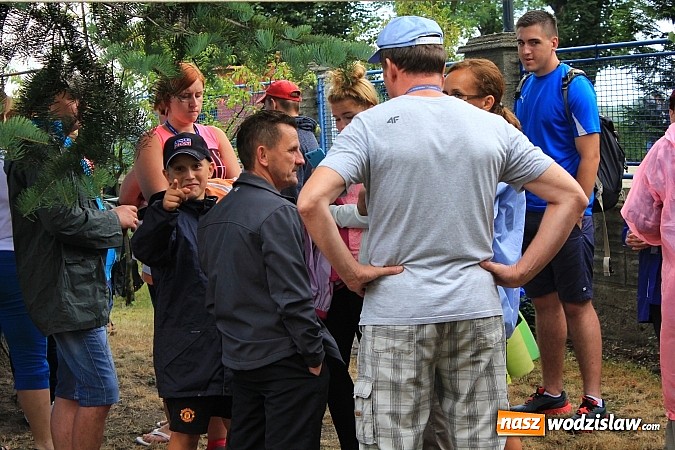 Zdjęcie w galerii na portalu naszwodzislaw.com: Pielgrzymi z Lubomi już w drodze na Jasną Górę wiadomości z regionu