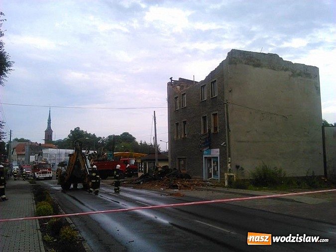 Zdjęcie w galerii na portalu naszwodzislaw.com: Strażacy podsumowali skutki sobotniej wichury. Łącznie interweniowali 161 razy  wiadomości z regionu