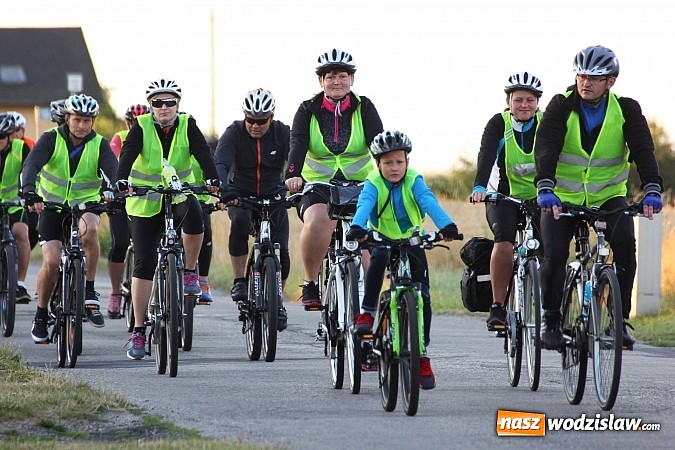 Zdjęcie w galerii na portalu naszwodzislaw.com: Rowerem z Lubomi na Jasną Górę wiadomości z regionu