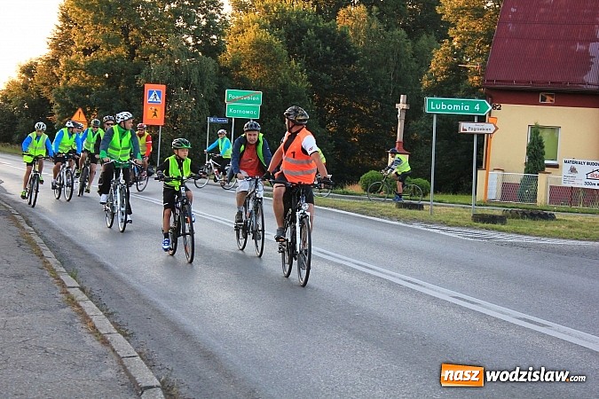 Zdjęcie w galerii na portalu naszwodzislaw.com: Rowerem z Lubomi na Jasną Górę wiadomości z regionu