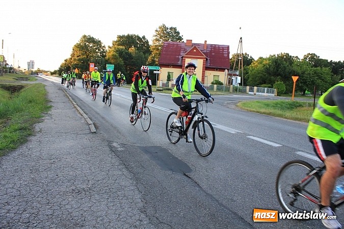 Zdjęcie w galerii na portalu naszwodzislaw.com: Rowerem z Lubomi na Jasną Górę wiadomości z regionu