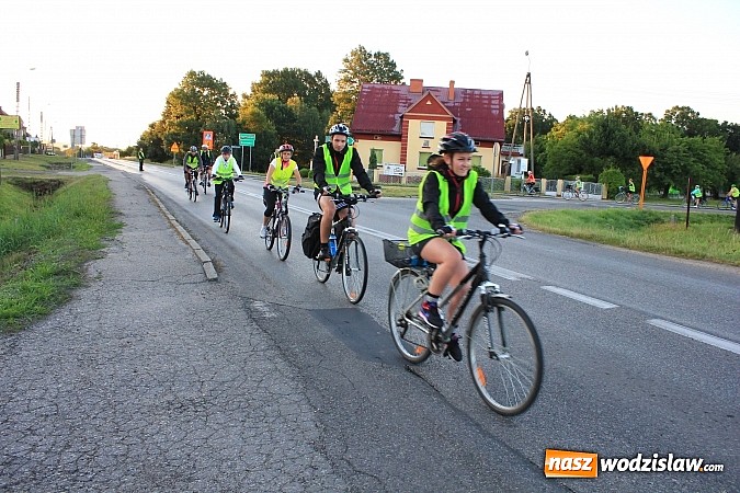 Zdjęcie w galerii na portalu naszwodzislaw.com: Rowerem z Lubomi na Jasną Górę wiadomości z regionu