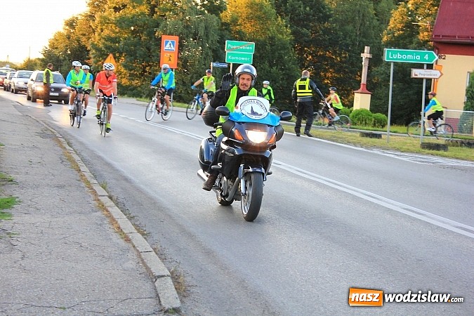 Zdjęcie w galerii na portalu naszwodzislaw.com: Rowerem z Lubomi na Jasną Górę wiadomości z regionu