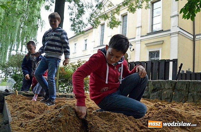 Zdjęcie w galerii na portalu naszwodzislaw.com: Warsztaty archeologiczne w wodzisławskim Muzeum wiadomości z regionu