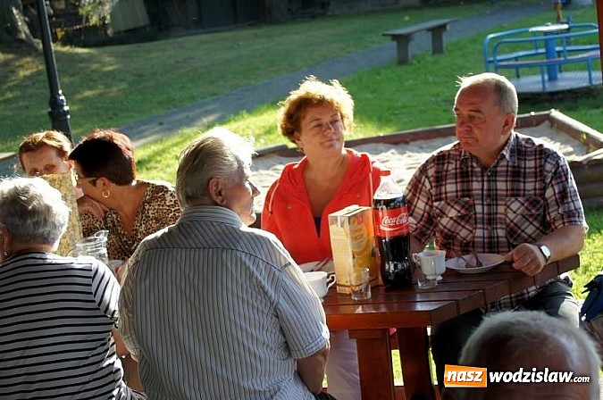 Zdjęcie w galerii na portalu naszwodzislaw.com: Gogołowscy emeryci i członkowie zespołu Adagio na wspólnym grillu wiadomości z regionu