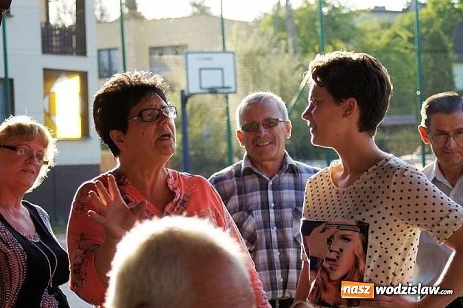 Zdjęcie w galerii na portalu naszwodzislaw.com: Gogołowscy emeryci i członkowie zespołu Adagio na wspólnym grillu wiadomości z regionu