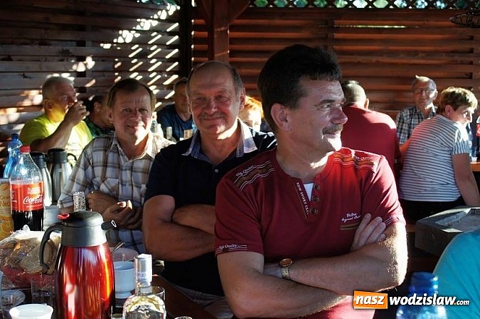 Zdjęcie w galerii na portalu naszwodzislaw.com: Gogołowscy emeryci i członkowie zespołu Adagio na wspólnym grillu wiadomości z regionu