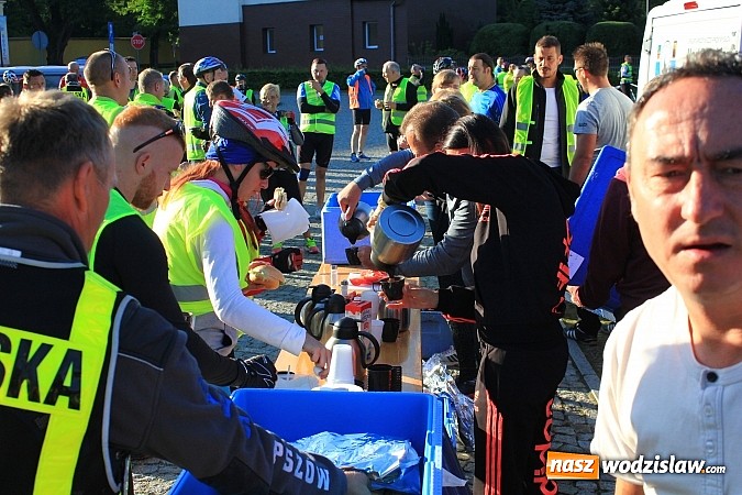 Zdjęcie w galerii na portalu naszwodzislaw.com: Zmęczeni, ale szczęśliwi wrócili do domów wiadomości z regionu